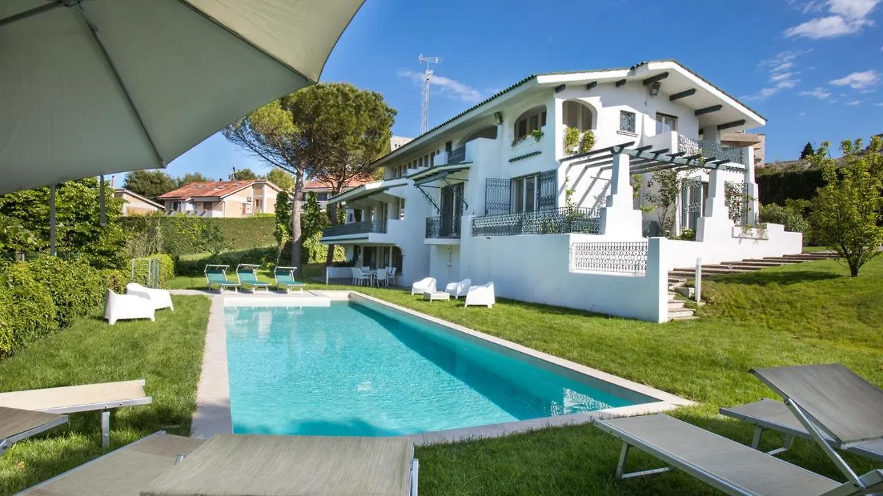 Villa Sarah 102 Emma Villas Riccione