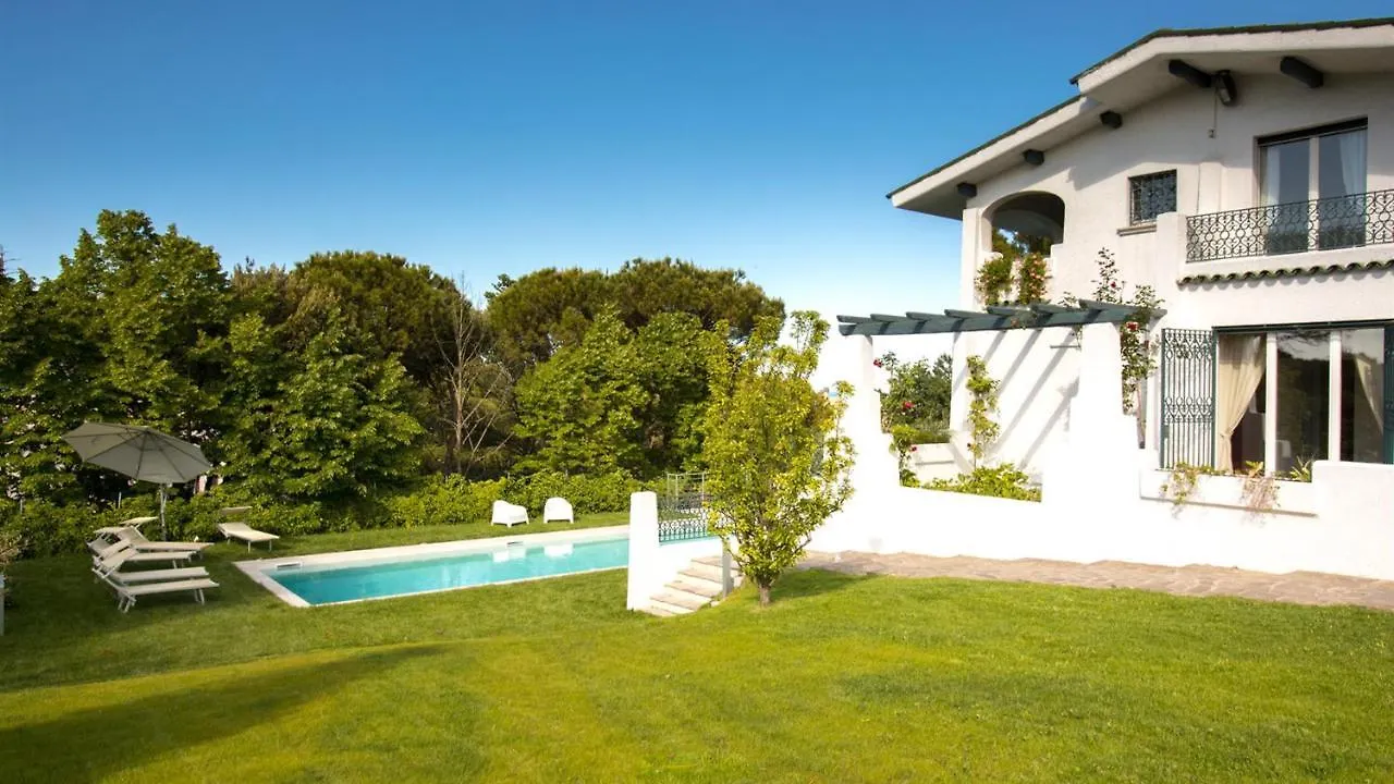 Villa Sarah 102 Emma Villas Riccione